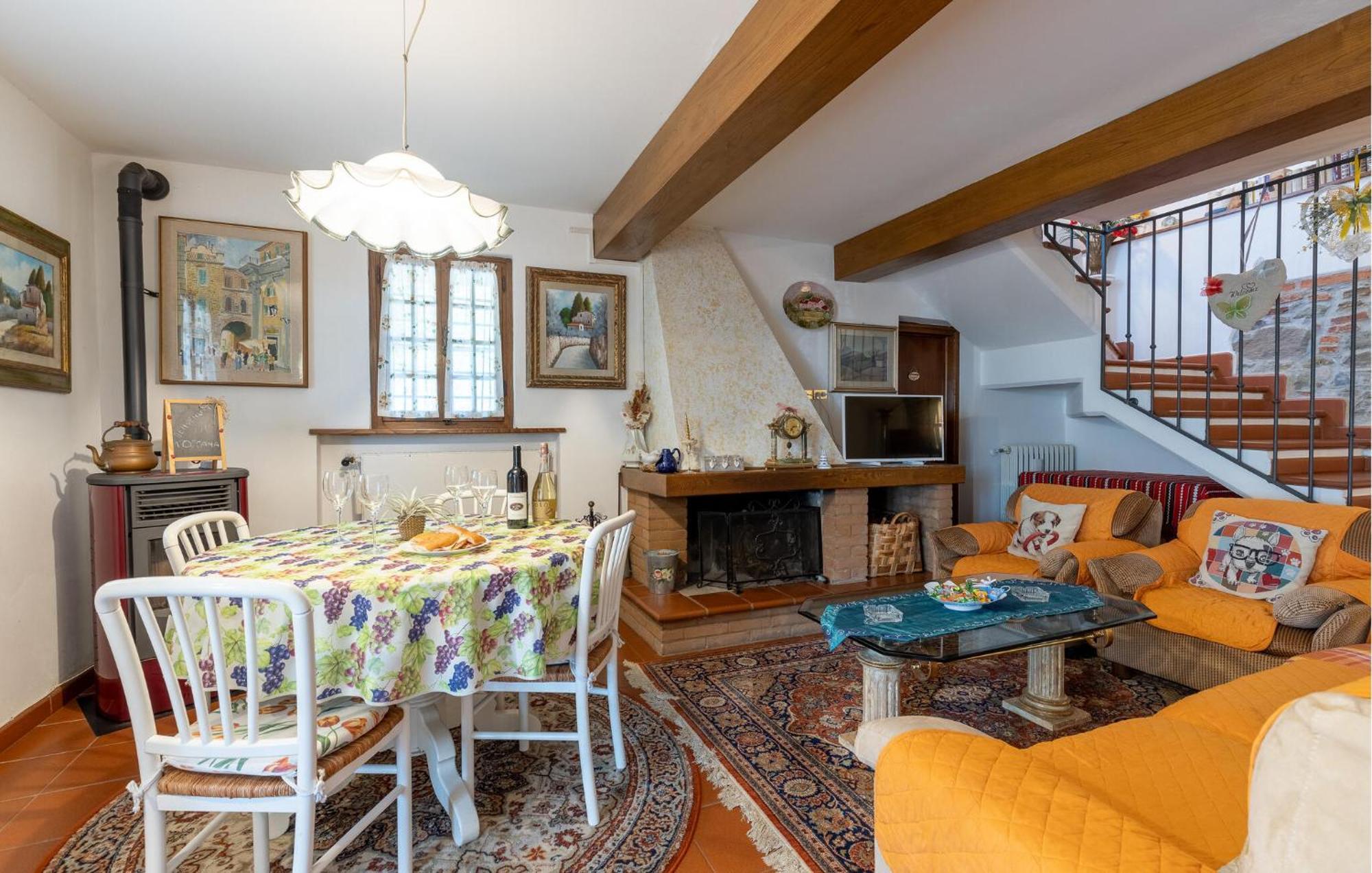 Beautiful Home In Uzzano Pt With Kitchen Εξωτερικό φωτογραφία